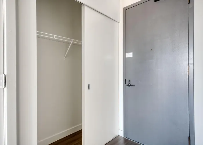 S Loop 1br W Pool Gym Nr Grant Park Chi-742 *
